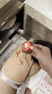 [原创] 浴室滴蜡调教骚母狗