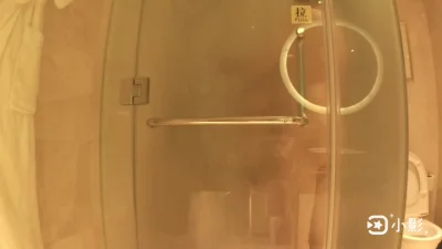 上海大奶人妻浴室后入