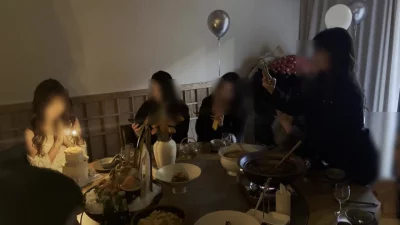 男友在楼下唱歌！